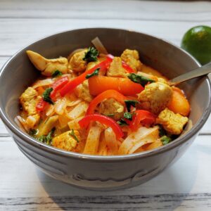 tajska zupa curry z kurczakiem